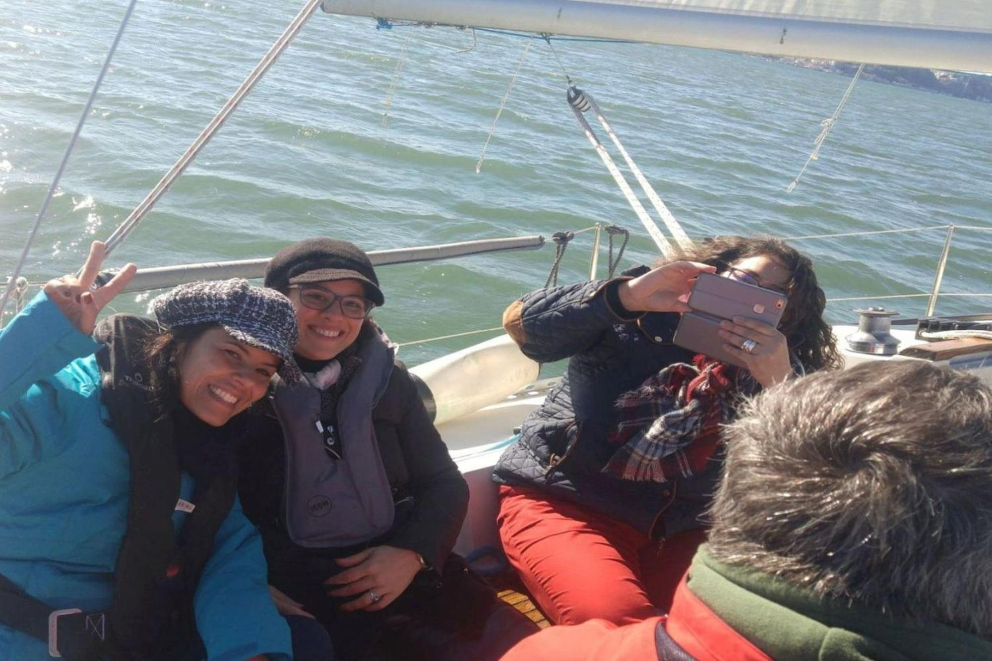 Be Local - Sleep Aboard The Santa Maria Sailing Boat In Lisbon Διαμέρισμα Εξωτερικό φωτογραφία