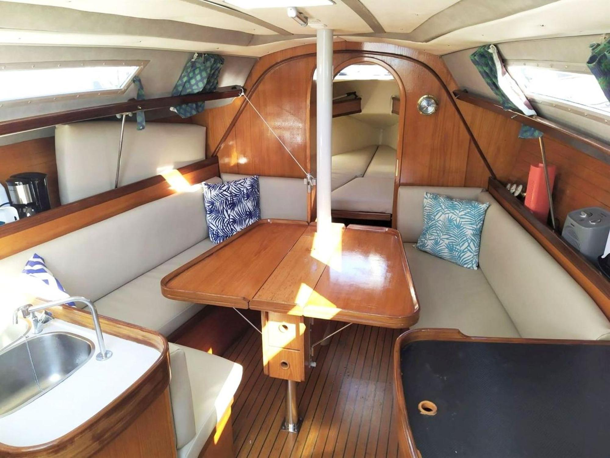 Be Local - Sleep Aboard The Santa Maria Sailing Boat In Lisbon Διαμέρισμα Εξωτερικό φωτογραφία